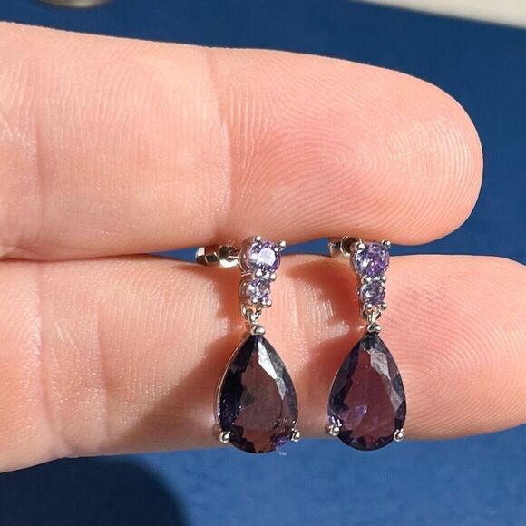 AYH2 Lovely Amethyst Teardrop Zircon Stud Earrings - Picture 7 of 15